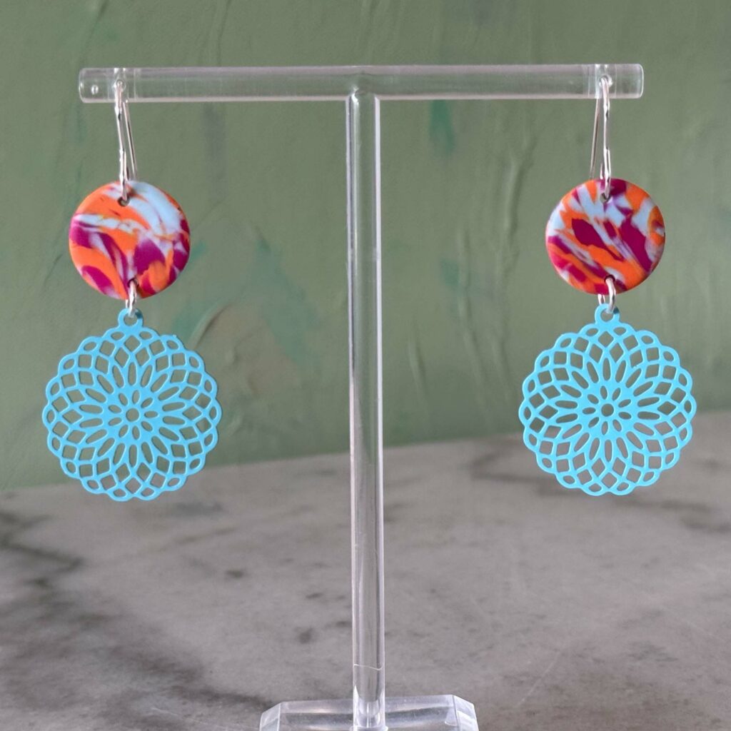 Belle Medium Dangle
