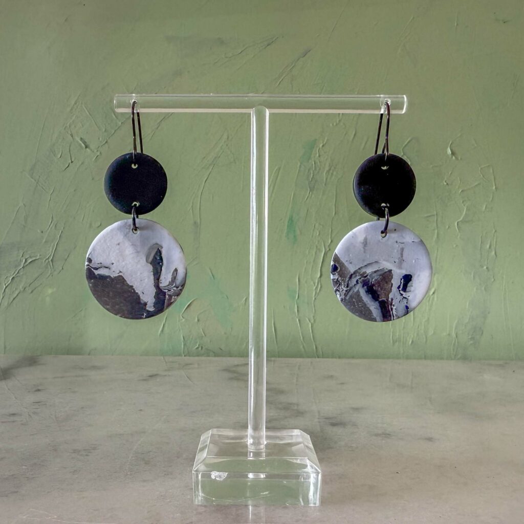 B+W Marble Circle Dangles